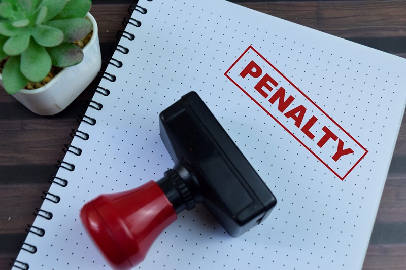 Penalties for online marketplace operators